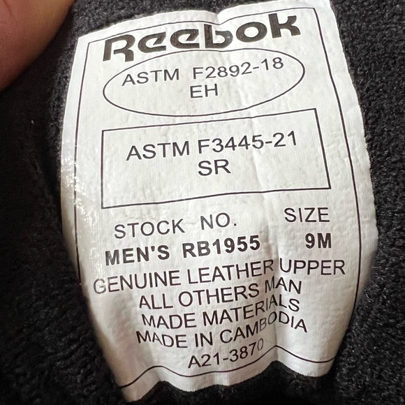 Reebok Harman men’s slip resistant work shoes - Picture 2 of 9